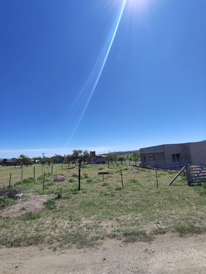 HERMOSO LOTE CERCADO EN SOLAR DE LOS REARTES