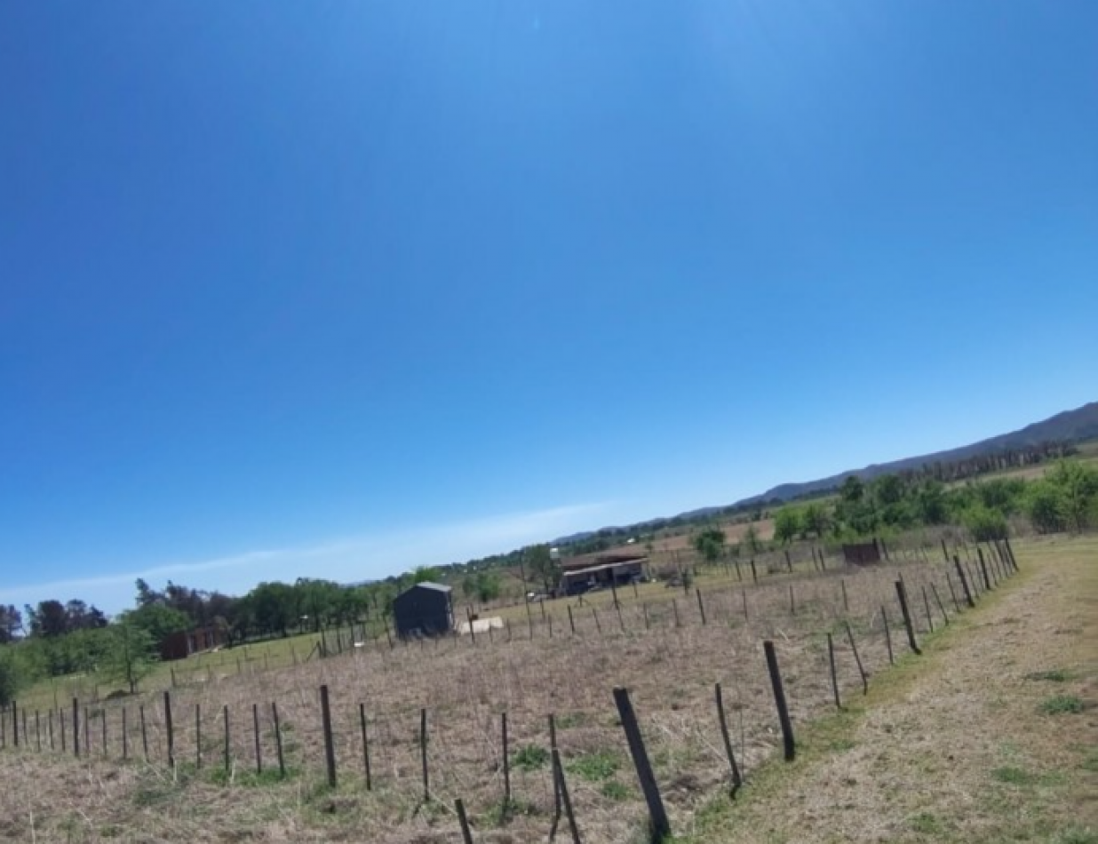 DOS LOTES EN SOLAR DE LOS REARTES