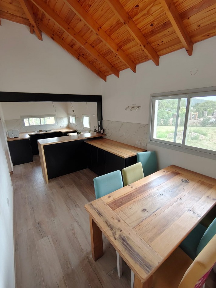 CASA + 1500mts DE TERRENO EN BARRIO BERTONE