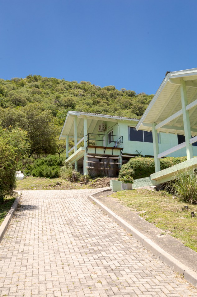 Excelente complejo de Suites para parejas sobre faldeo de las Sierras