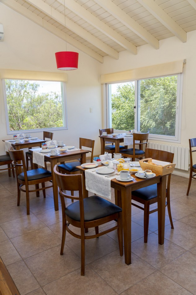 Excelente complejo de Suites para parejas sobre faldeo de las Sierras