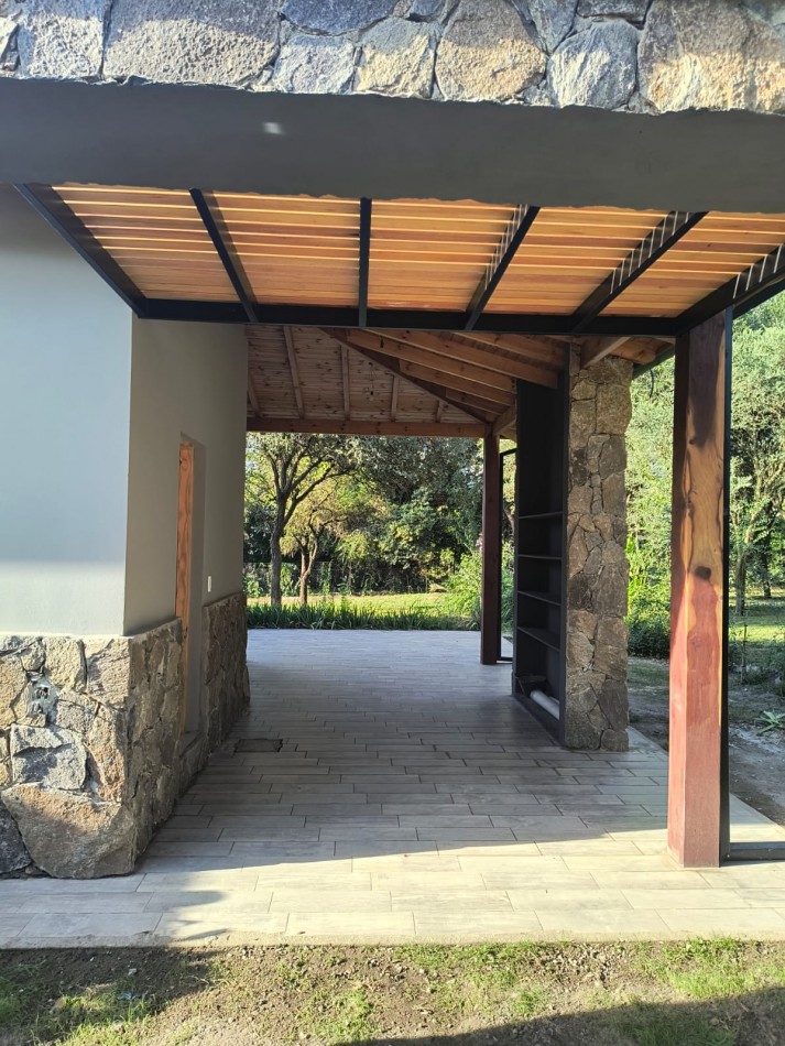 Exclusiva casa en barrio privado Los Molles