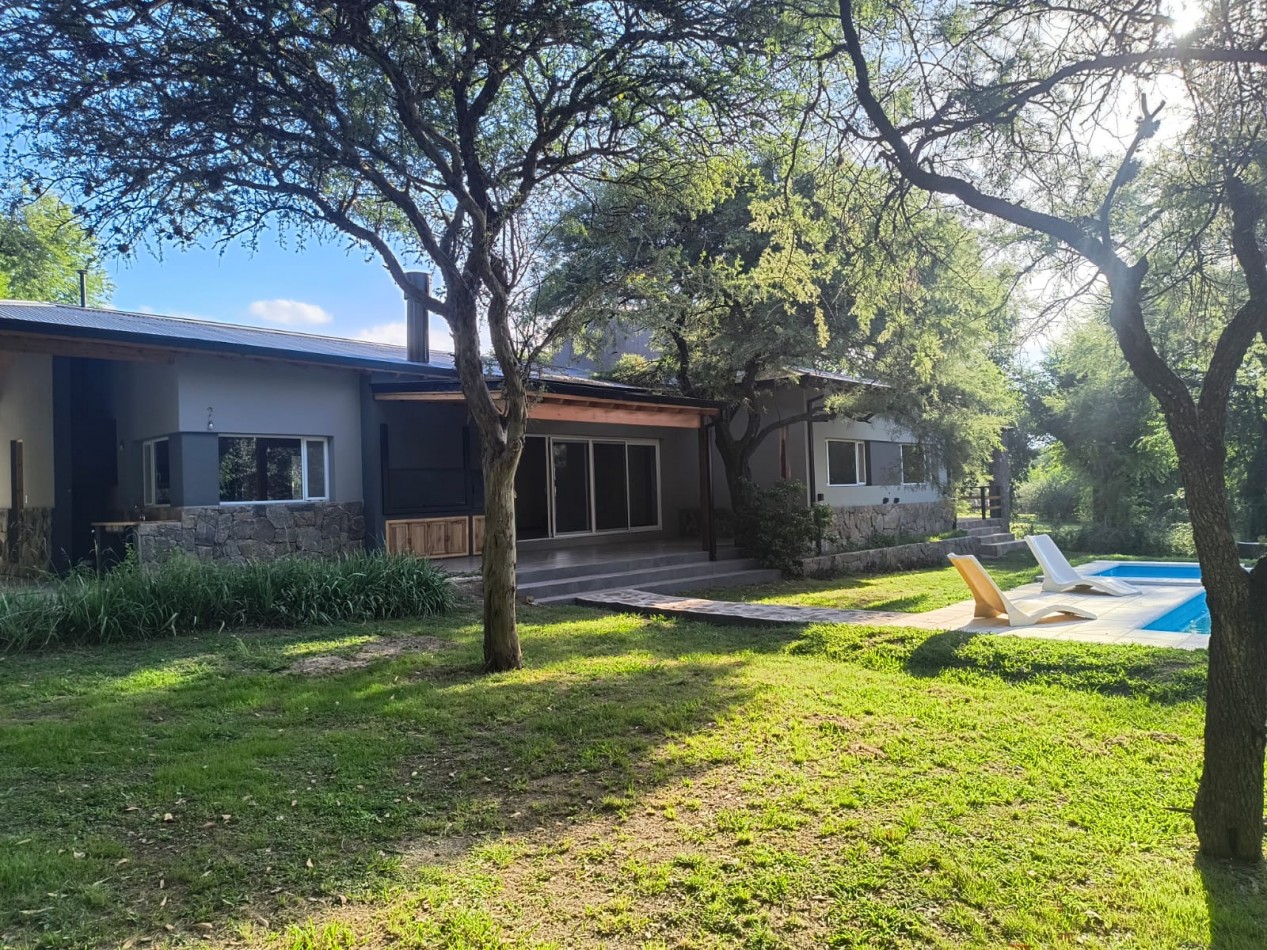 Exclusiva casa en barrio privado Los Molles