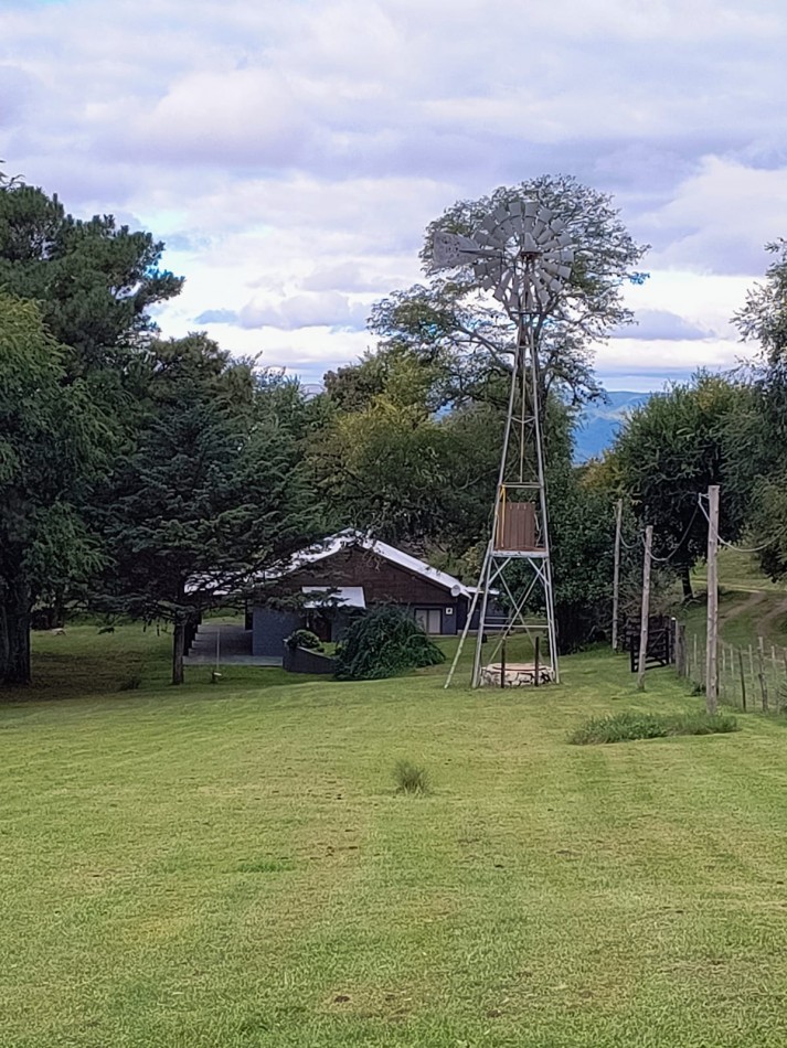 Cabaña en Athos Pampa