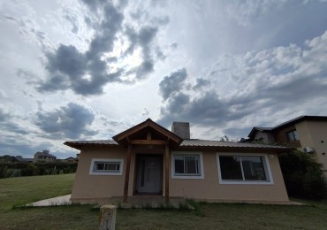 CASA + 1500mts DE TERRENO EN BARRIO BERTONE